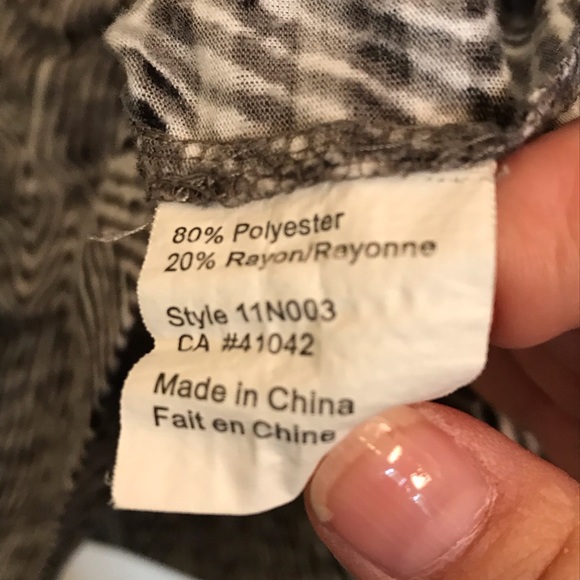 3/20$ Lynn Cantin printed tank top - Picture 5 of 6